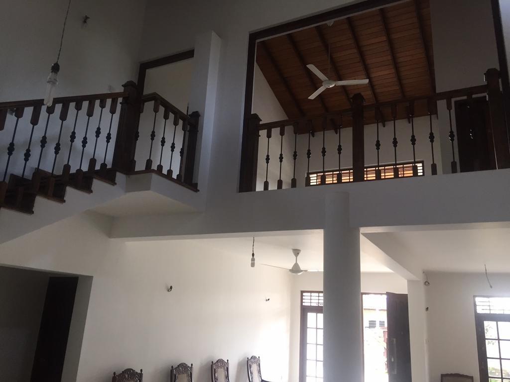Hasara Villa One Polgasowita Exterior photo